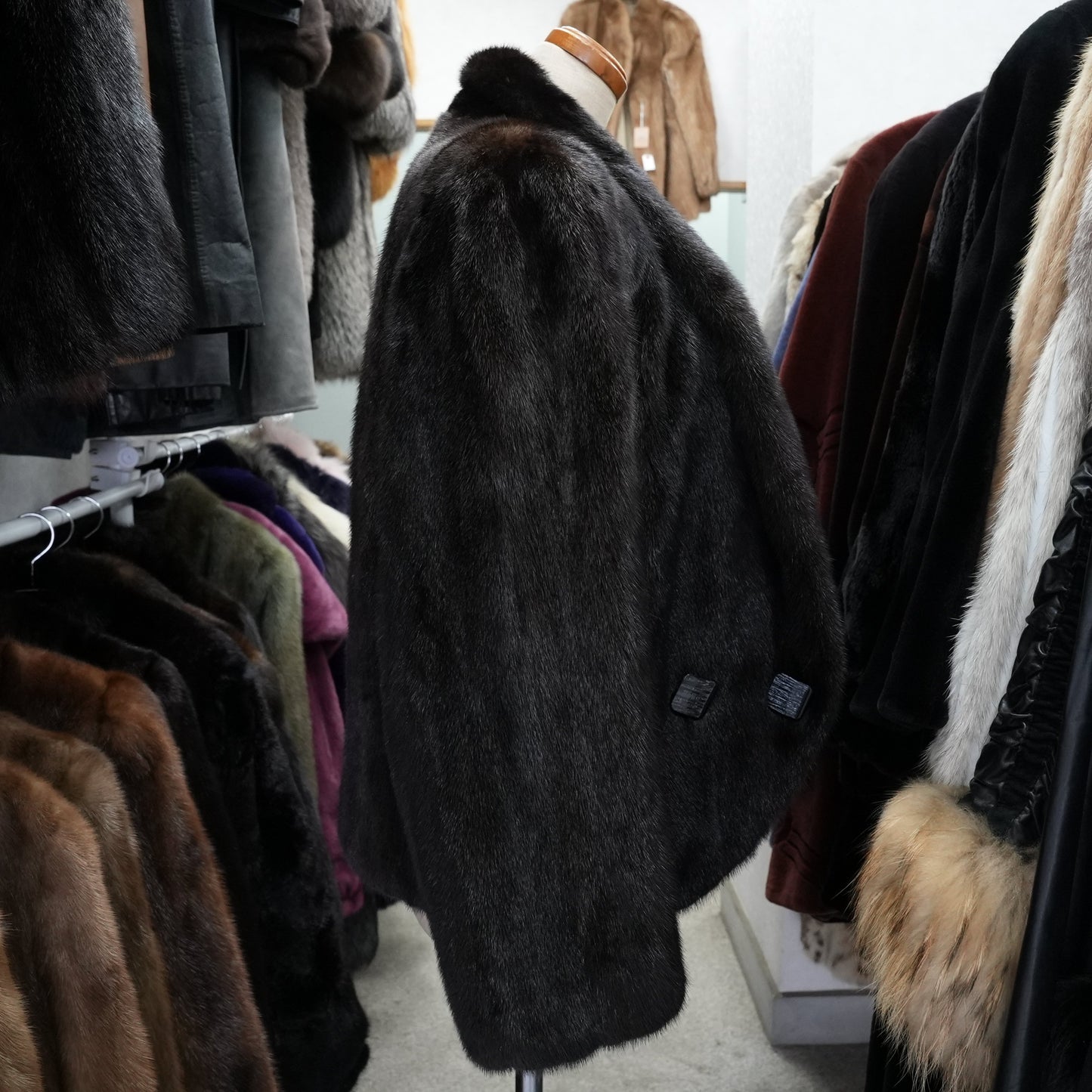 BLACKGLAMA Design Jacket glossy - Genuine Vintage Fur From Japan