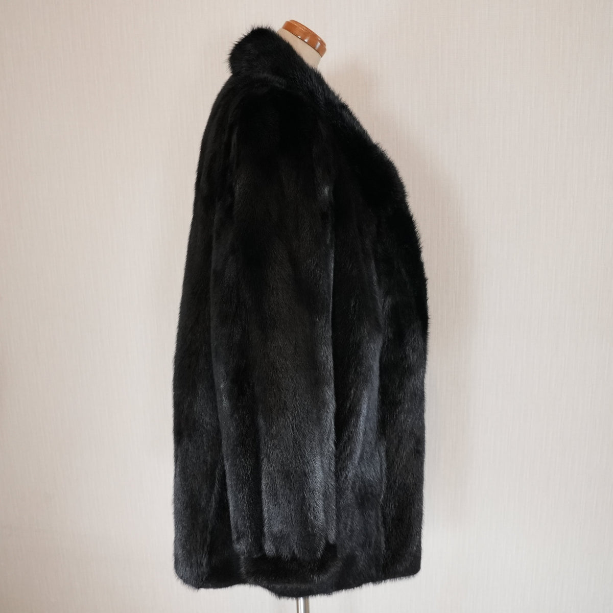 Dark Mink Fur Coat - Genuine Vintage Fur From Japan