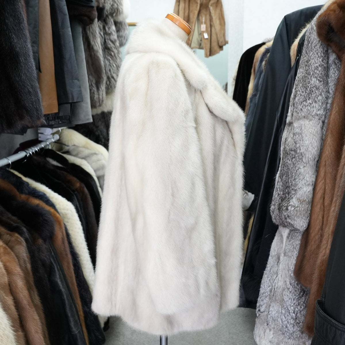 Azurene Mink Fur Coat - Genuine Vintage Fur From Japan