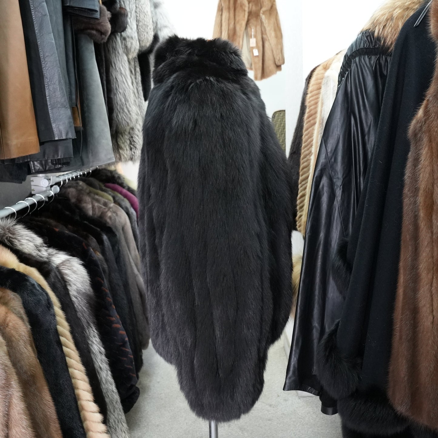 Black Dyed Fox Coat SAGA FOX - Genuine Vintage Fur From Japan