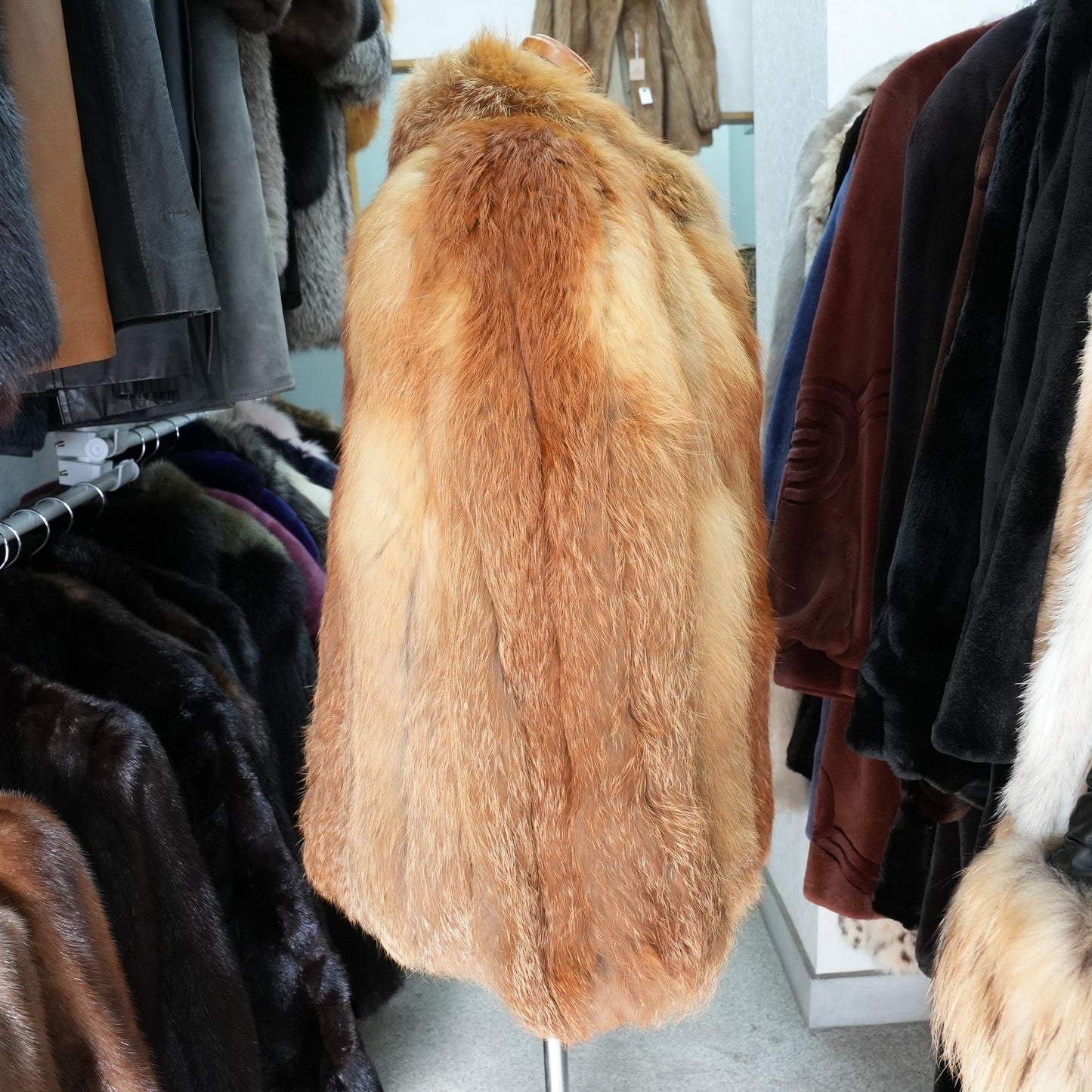 Red Fox Fur Coat - Genuine Vintage Fur From Japan