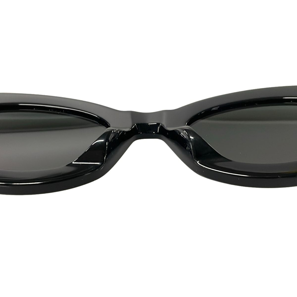 SAINT LAURENT PARIS SL M136 太阳镜 — 黑色