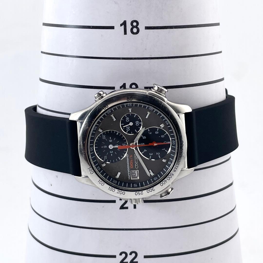 SEIKO スピードマスター ウォッチ — クォーツ、ブラックグレー、メンズ