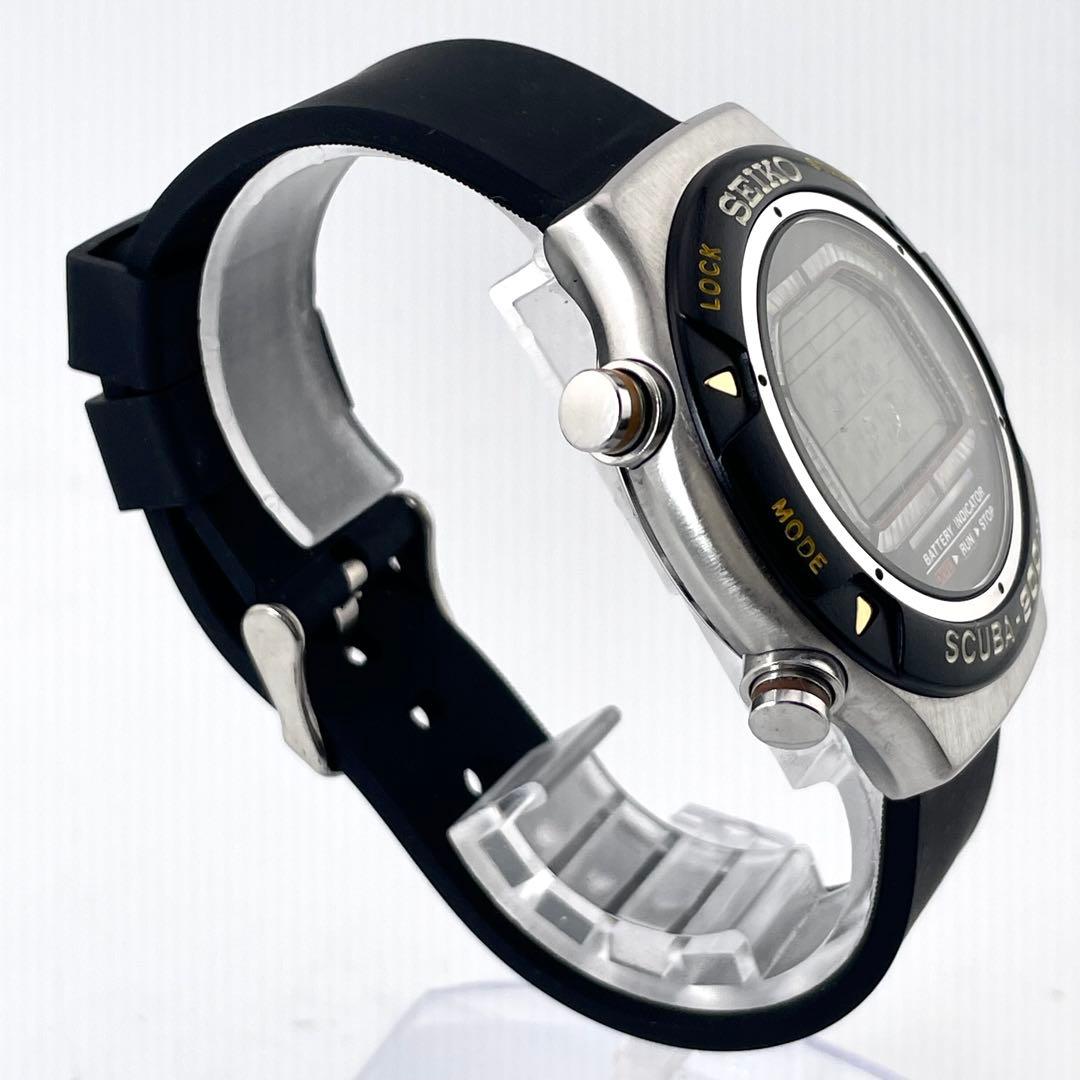 SEIKO S800-0010 ダイバーズウォッチ — クォーツ、シルバーブラック、メンズ
