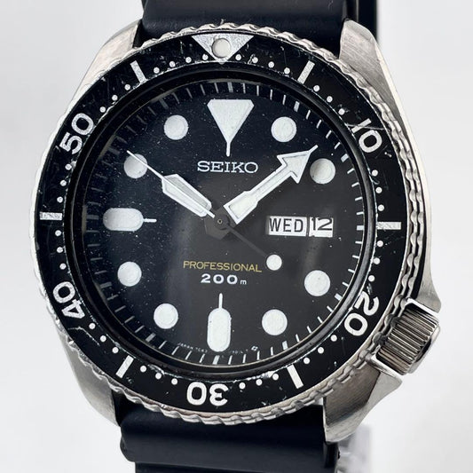 SEIKO 7C43-7010 潜水表 — 石英，黑盘，男士