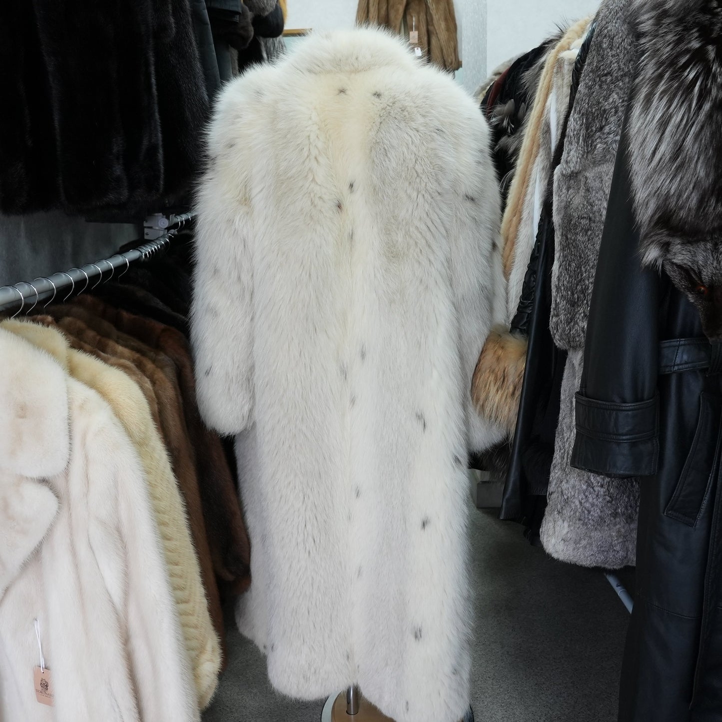 Lynx Dyed Shadow Fox Very Long Coat Soft & Fluffy - Genuine Vintage Fur From Japan