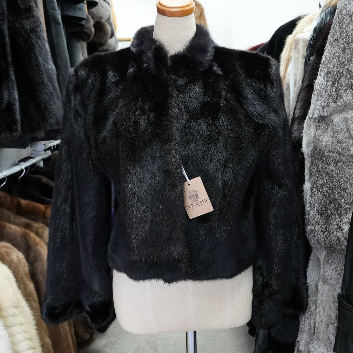 SAGA MINK cropd Jacket - Genuine Vintage Fur From Japan