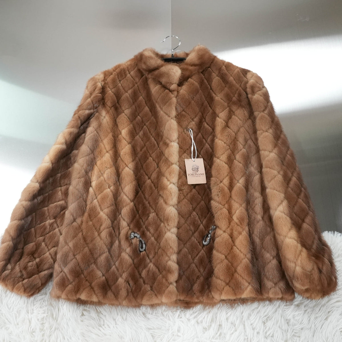 Demi Buff Mink Fur Diamond Cut Design Jacket - Genuine Vintage Fur From Japan
