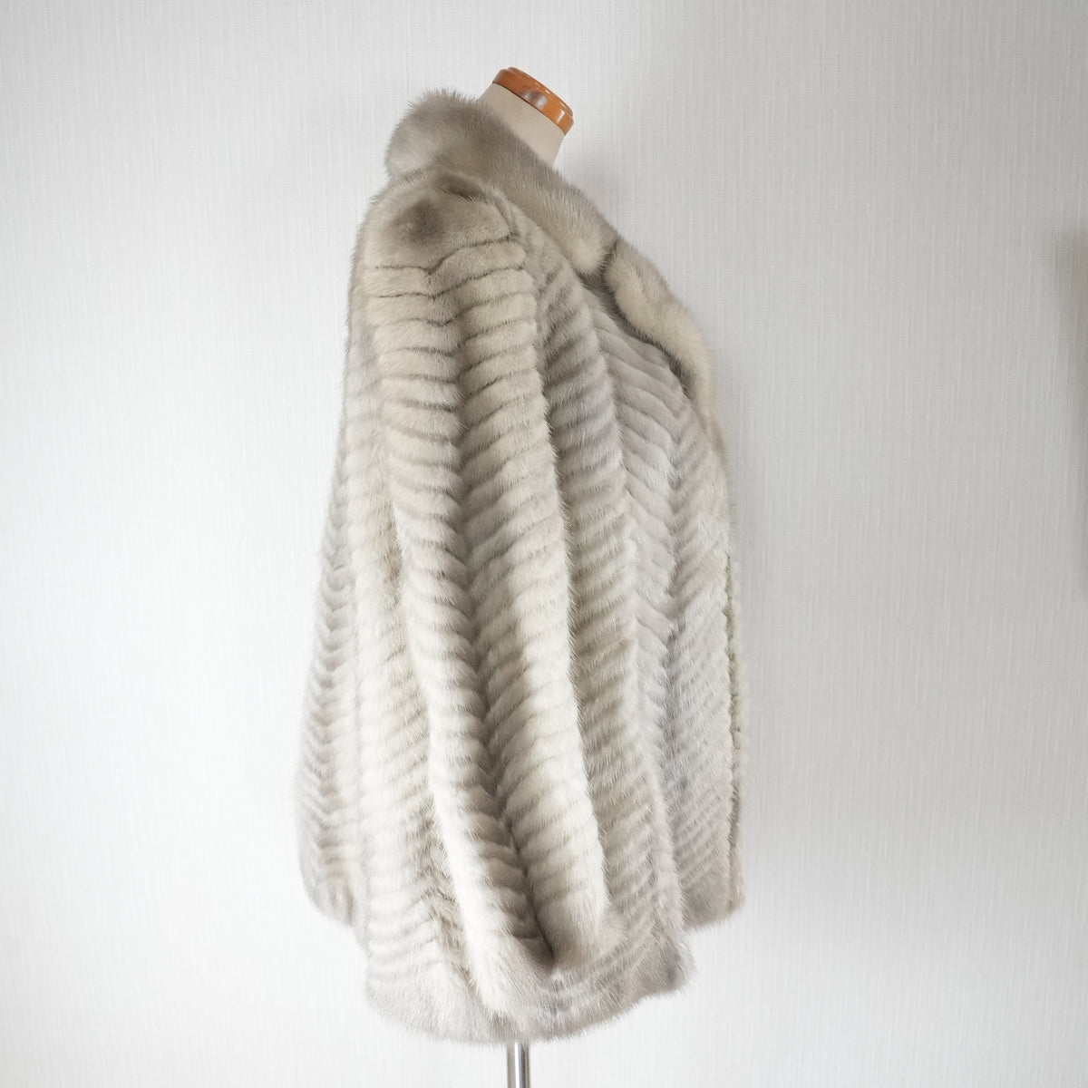 Pastel Mink Fur Coat chevron Design ROTINY - Genuine Vintage Fur From Japan