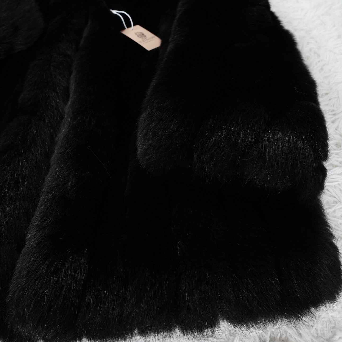 Black Dyed Fox Fur Coat EMBA - Genuine Vintage Fur From Japan