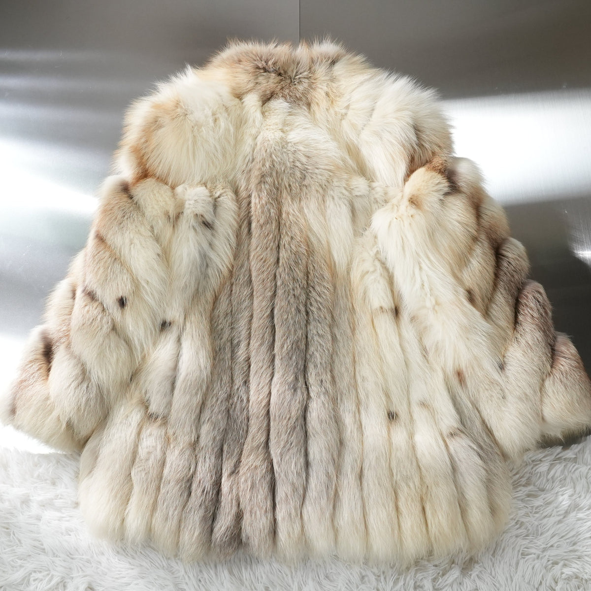 Golden Island Fox Fur Coat SAGA ROYAL FOX - Genuine Vintage Fur From Japan