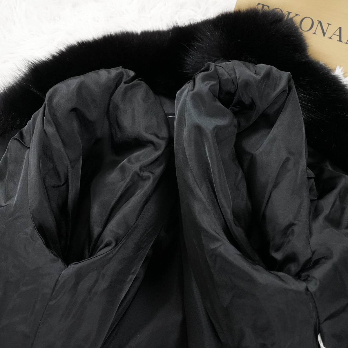 Black Dyed SAGA FOX Coat - Genuine Vintage Fur From Japan