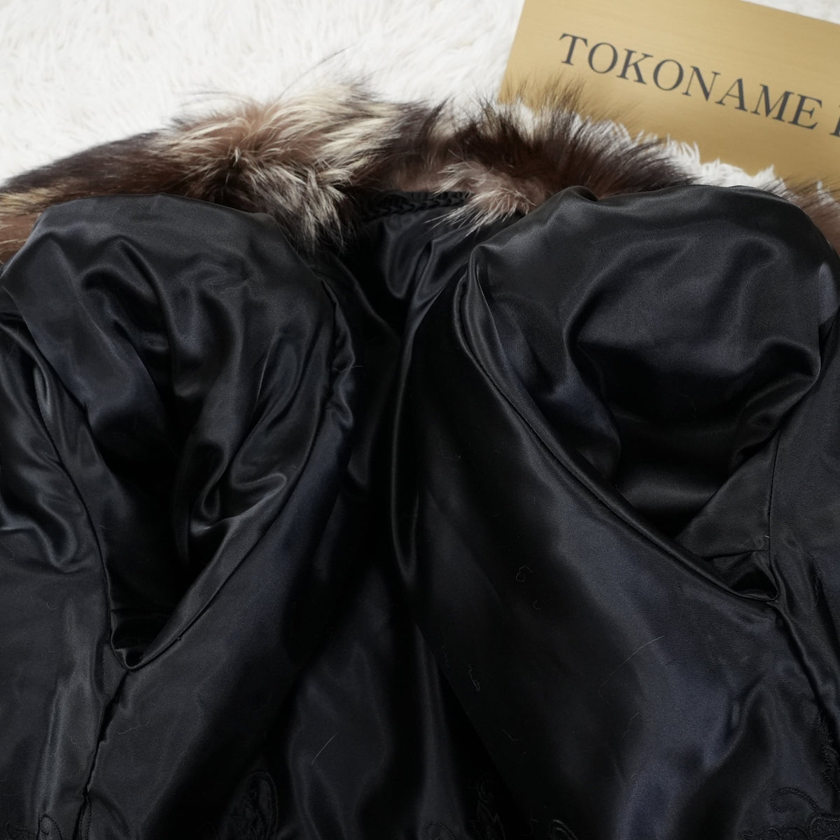Silver Fox Fur Coat - Genuine Vintage Fur From Japan