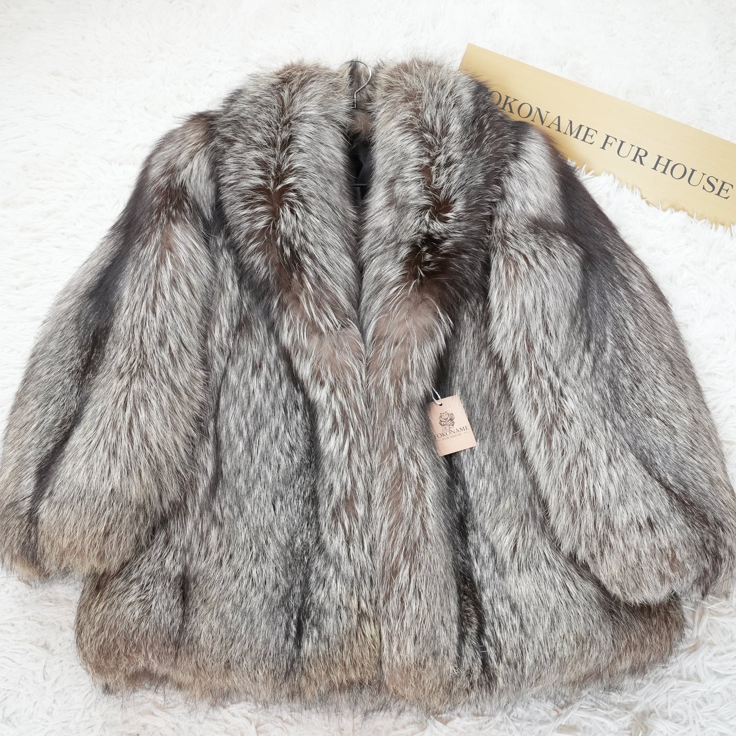 Silver Fox Fur Coat - Genuine Vintage Fur From Japan