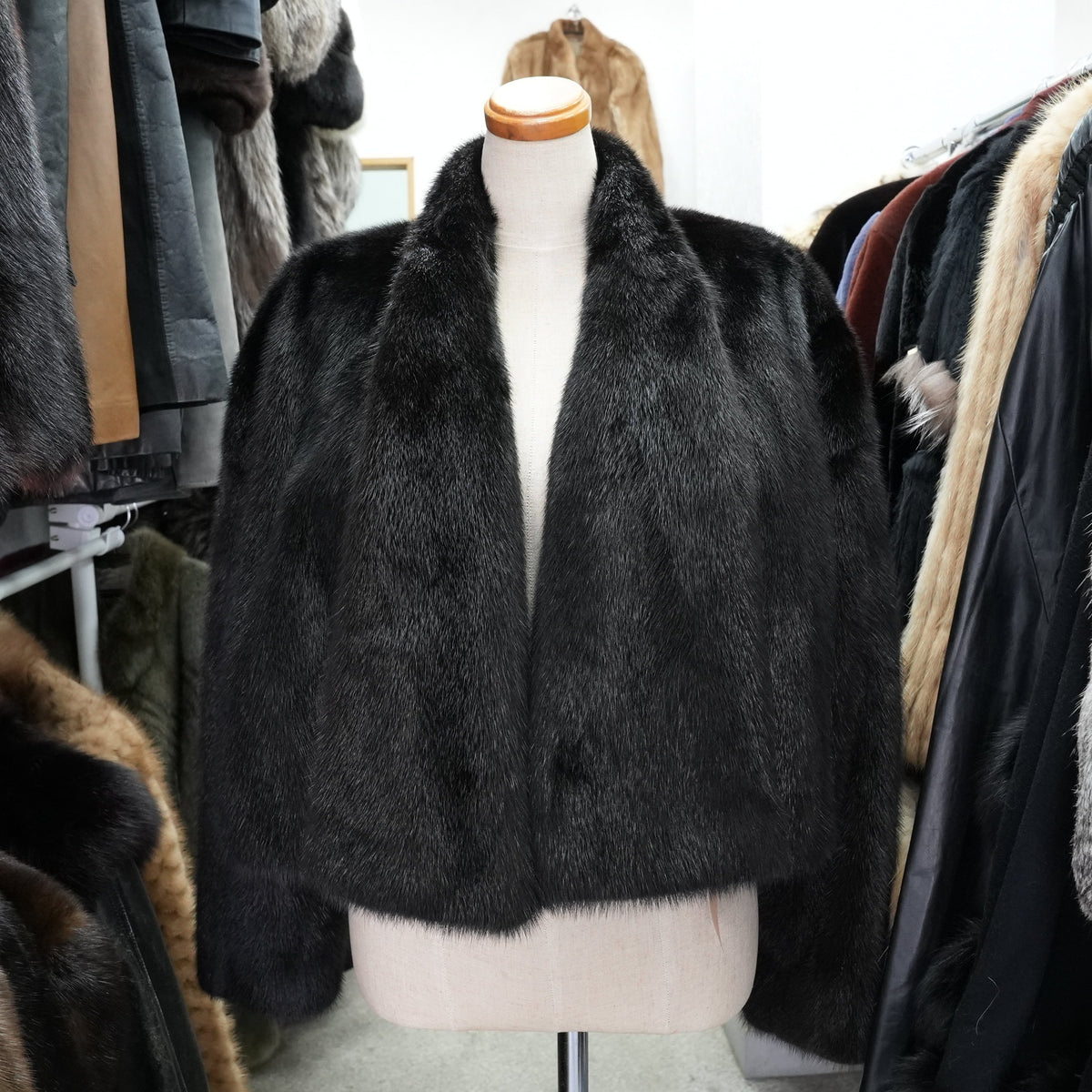Dark Mink Big collar crop Jacket - Genuine Vintage Fur From Japan
