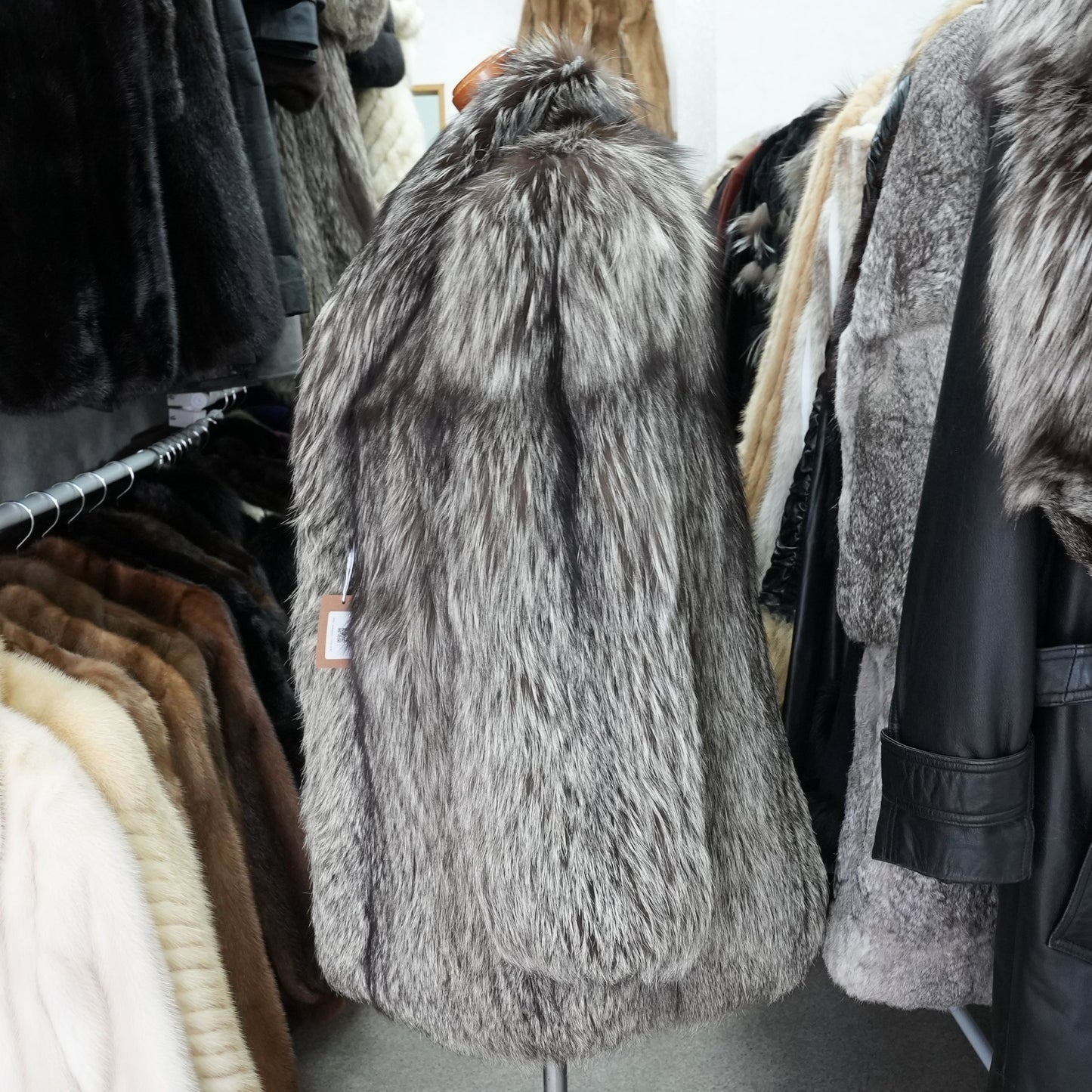 Silver Fox Fur Coat - Genuine Vintage Fur From Japan