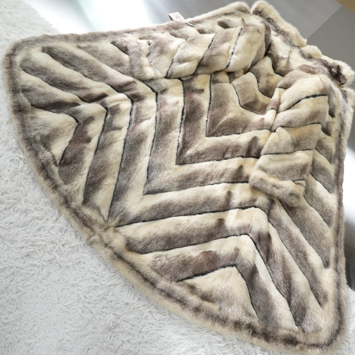 Cross Mink Fur Design Coat - Genuine Vintage Fur From Japan