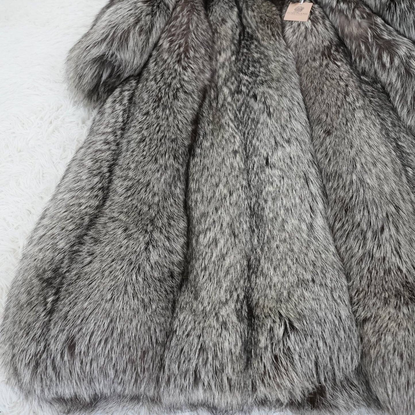 Silver Fox Long Coat Soft and Fuffy -SAGA FOX Vintage Fur Japan