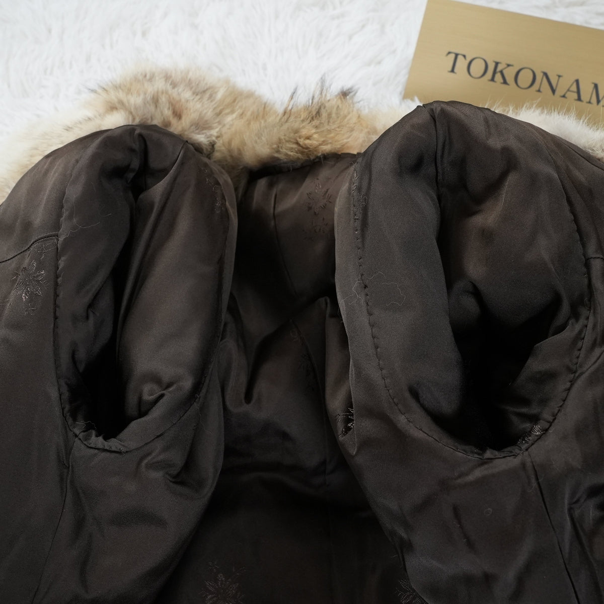 Finn Raccoon Fur Coat - Genuine Vintage Fur From Japan