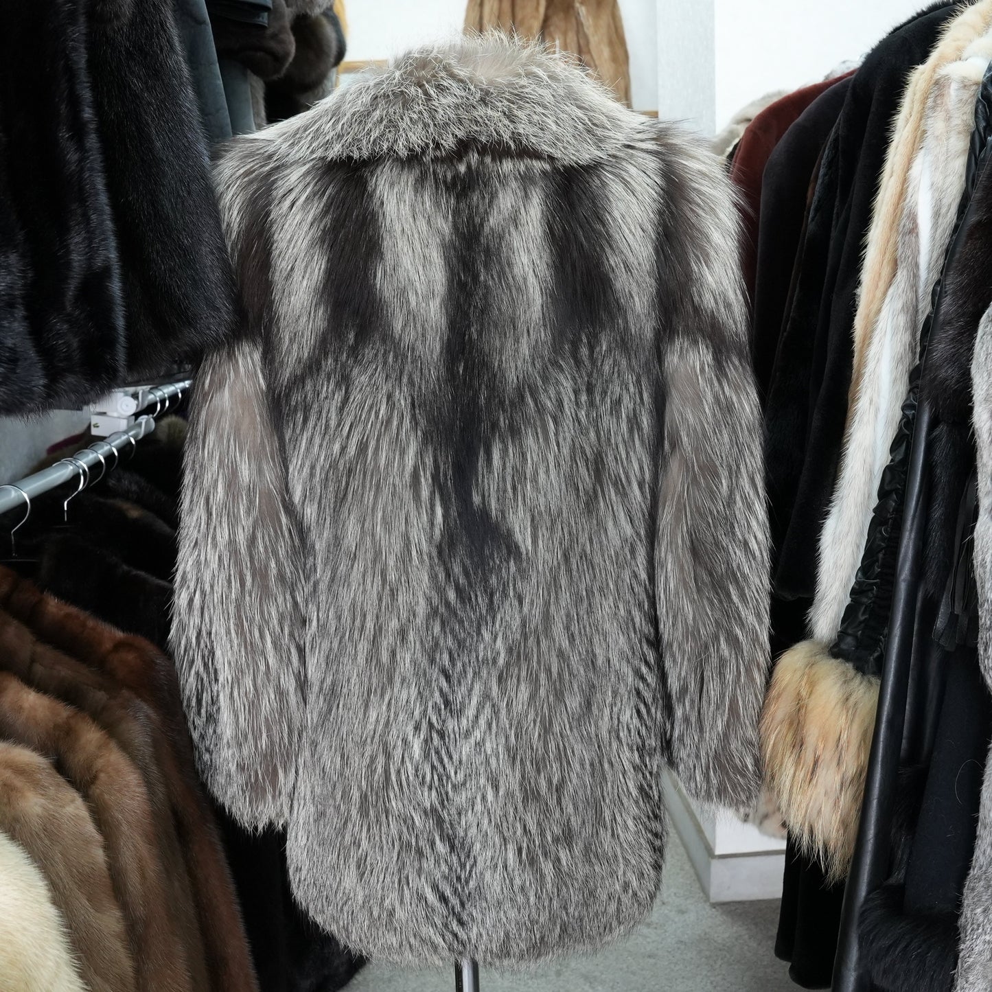 Silver Fox Fur Coat - Genuine Vintage Fur From Japan