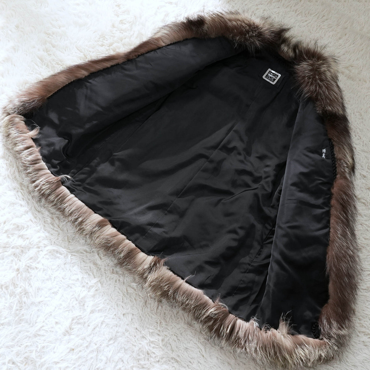 Silver Fox Fur Semi Long Coat - Genuine Vintage Fur From Japan