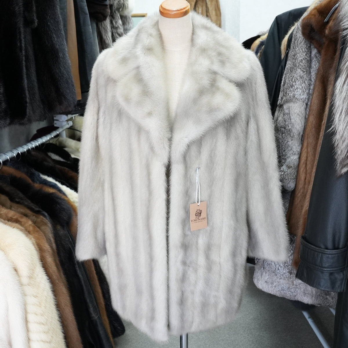 Sapphire Mink Fur Coat - Genuine Vintage Fur From Japan