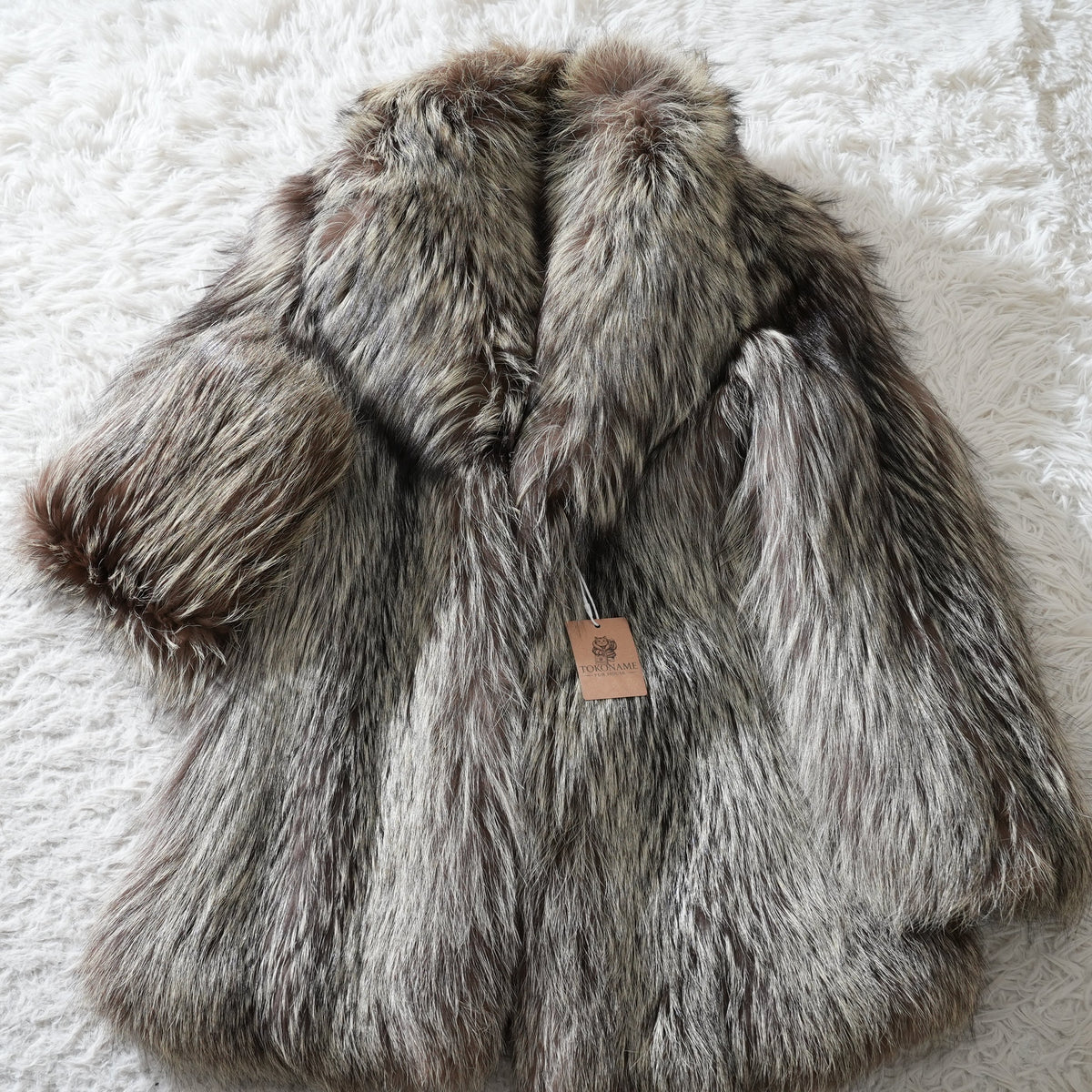 Silver Fox Fur Coat - Genuine Vintage Fur From Japan