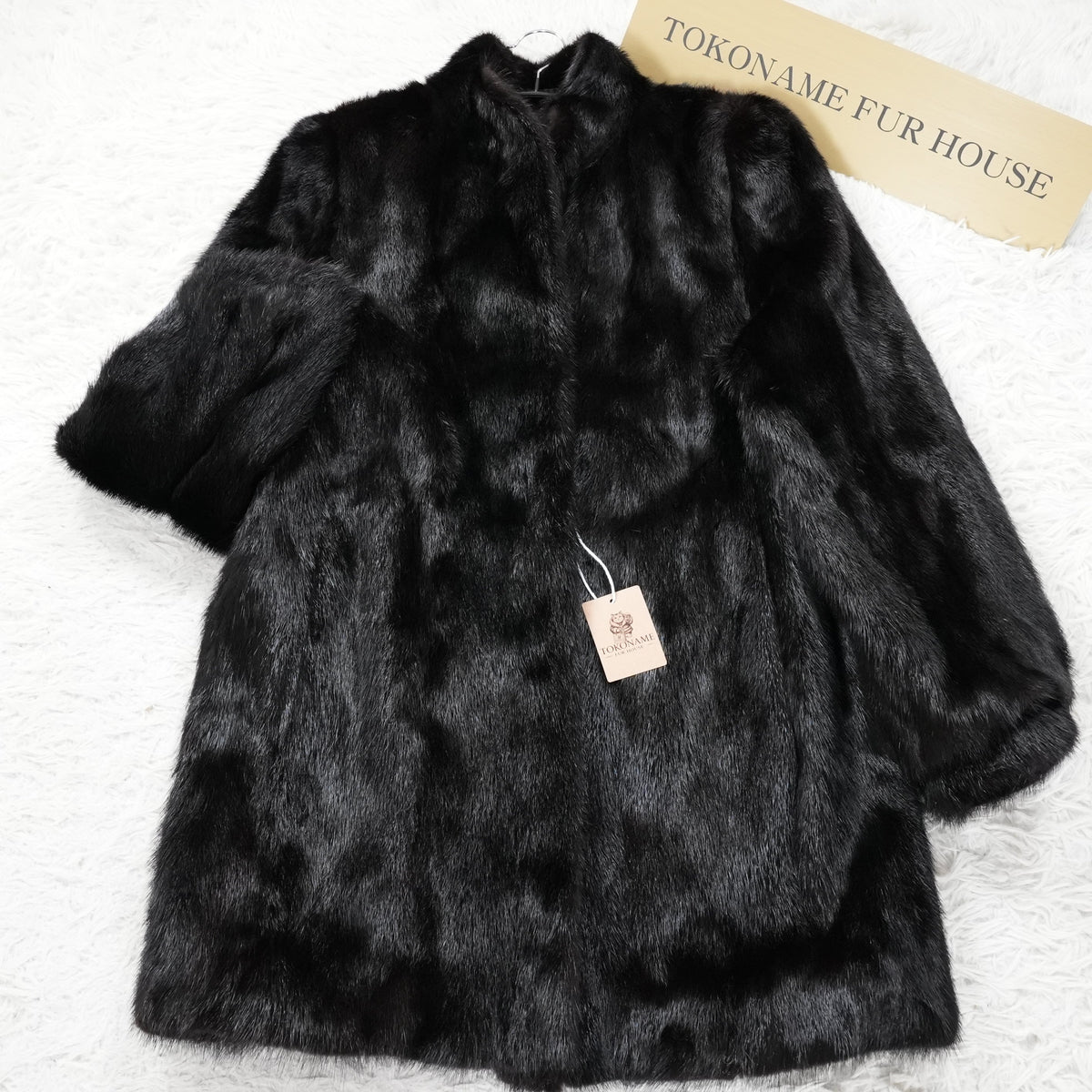 SAGA MINK Fur Coat - Genuine Vintage Fur From Japan