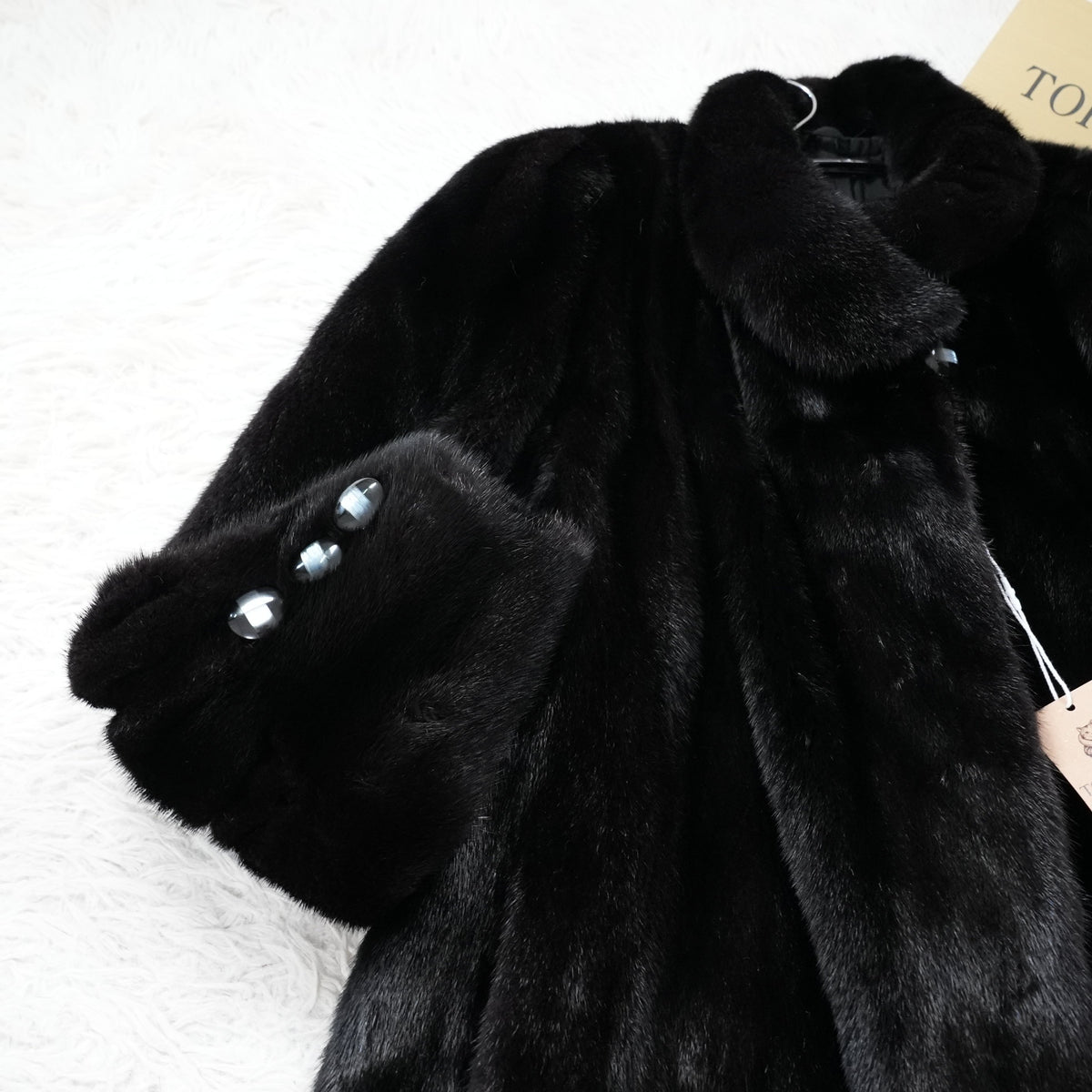 SAGA ROYAL MINK Soft and Grossy - Genuine Vintage Fur From Japan