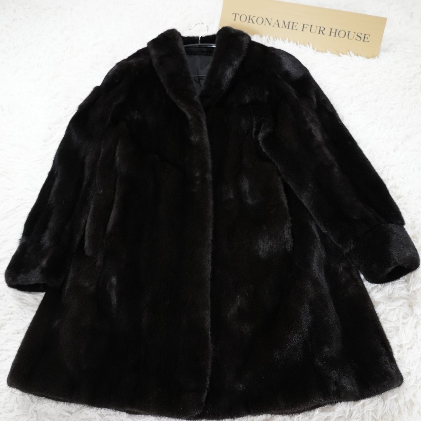 BLACKGLAMA Mink Coat Substantial and luxurious - Genuine Vintage Fur From Japan