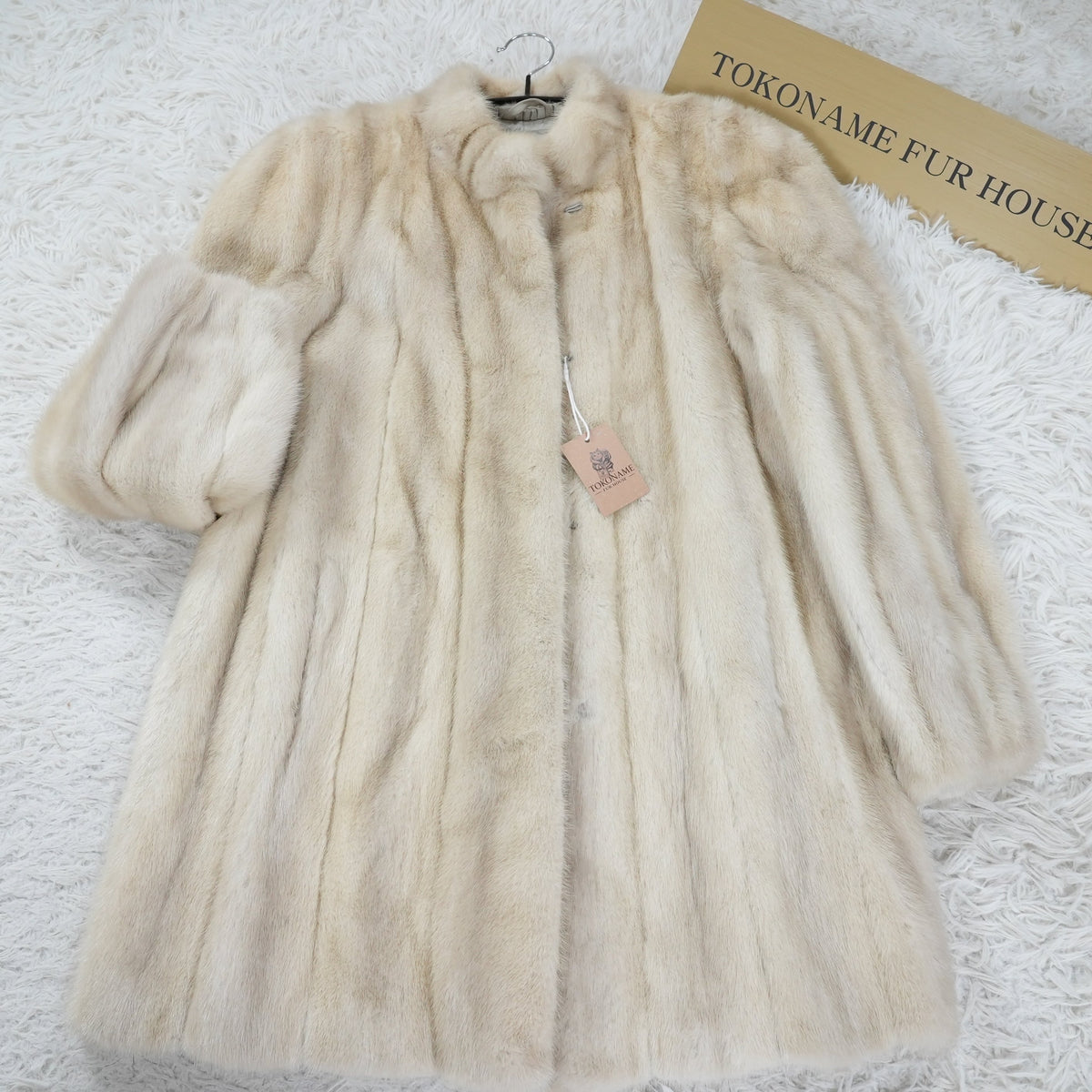 Azurene Mink Fur Coat EMBA - Genuine Vintage Fur From Japan