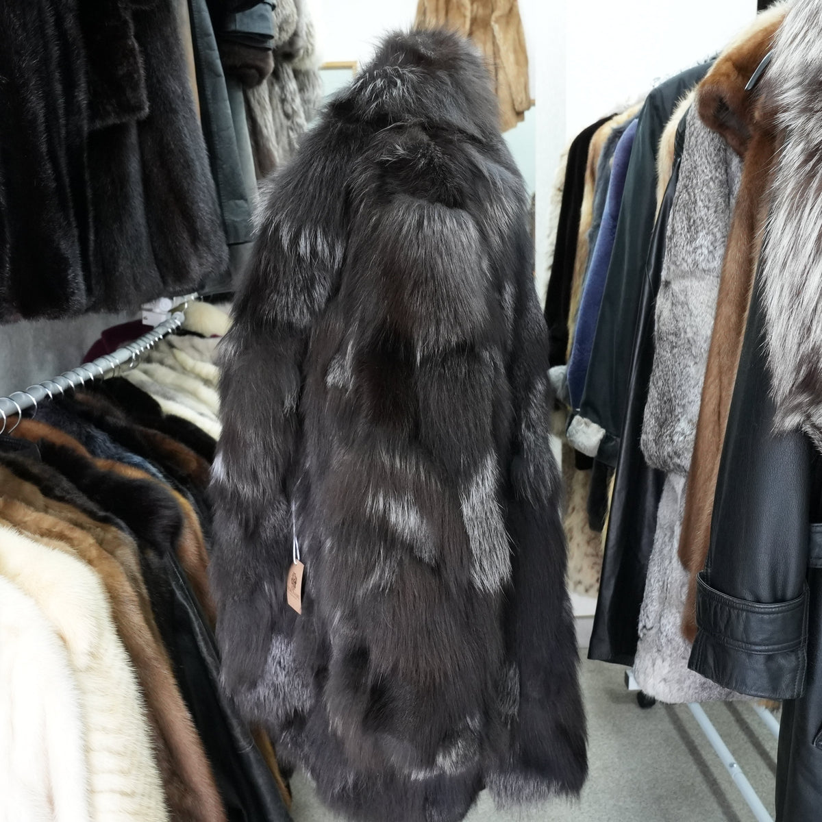 Dark Brown Dyed Silver Fox Fur Coat Italiya - Genuine Vintage Fur From Japan