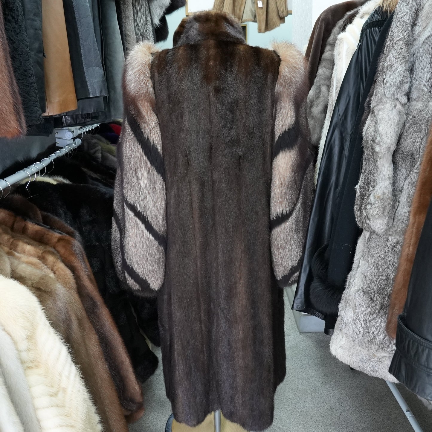 Demi Buff SAGA Mink and Silver Fox Fur arm Long Coat - Genuine Vintage Fur From Japan