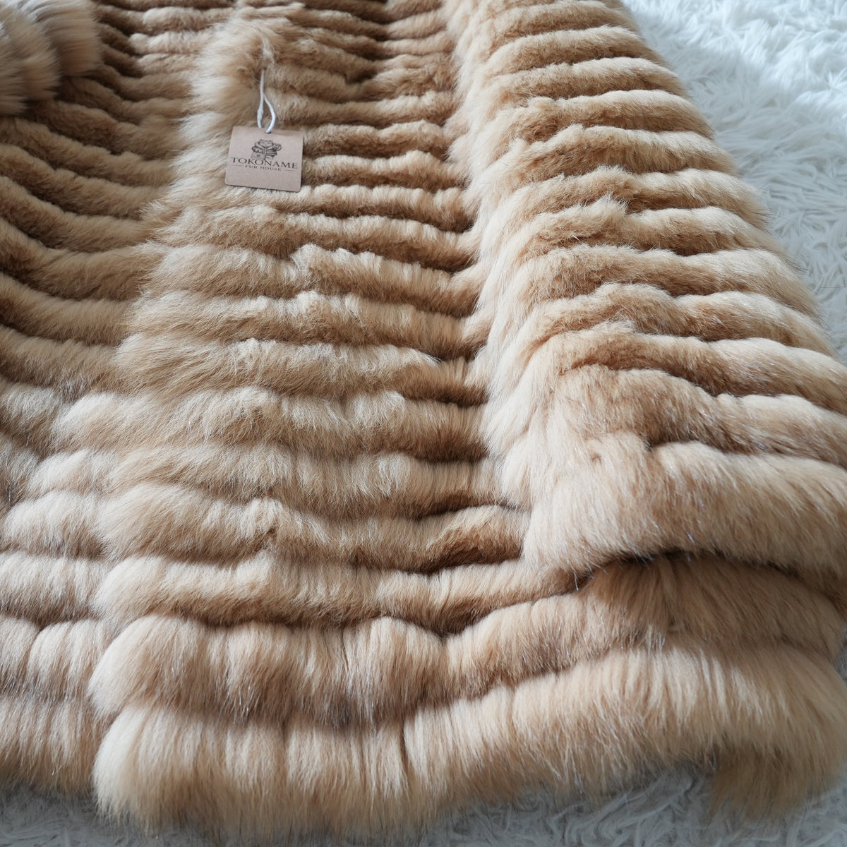 Beige Dyed Fox Fur Coat - Genuine Vintage Fur From Japan