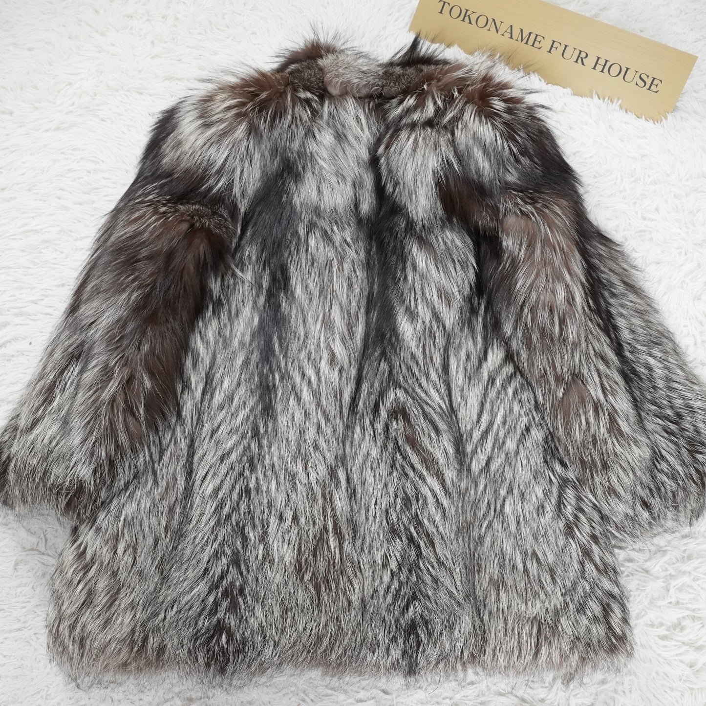 Silver Fox Fur Coat Soft & Fluffy SAGA FOX - Genuine Vintage Fur From Japan