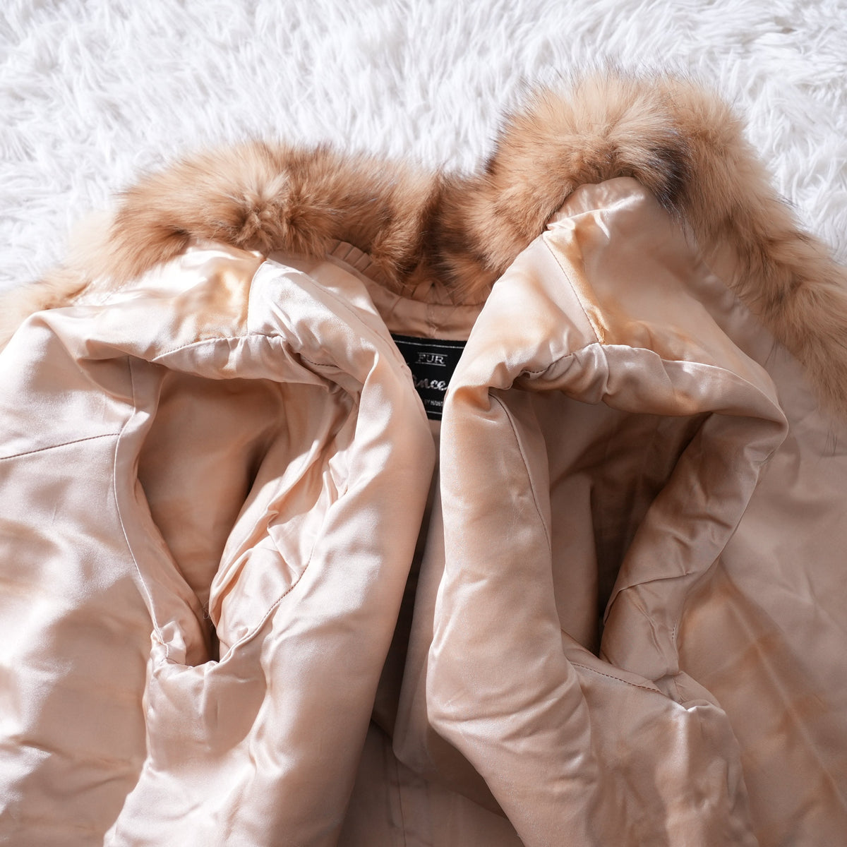 Beige Dyed Fox Fur Coat - Genuine Vintage Fur From Japan