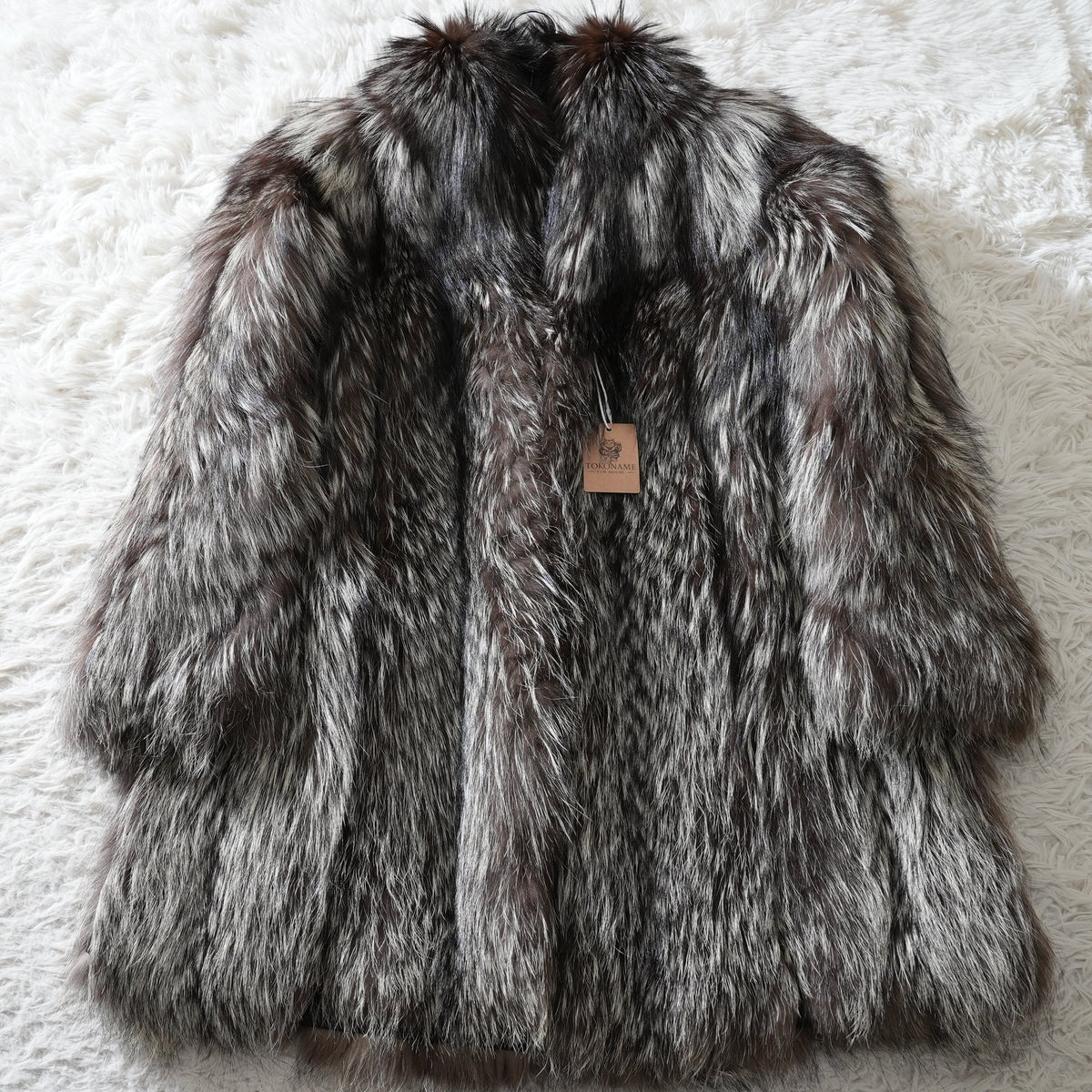 Nordic Silver Fox Fur Coat EMBA - Genuine Vintage Fur From Japan
