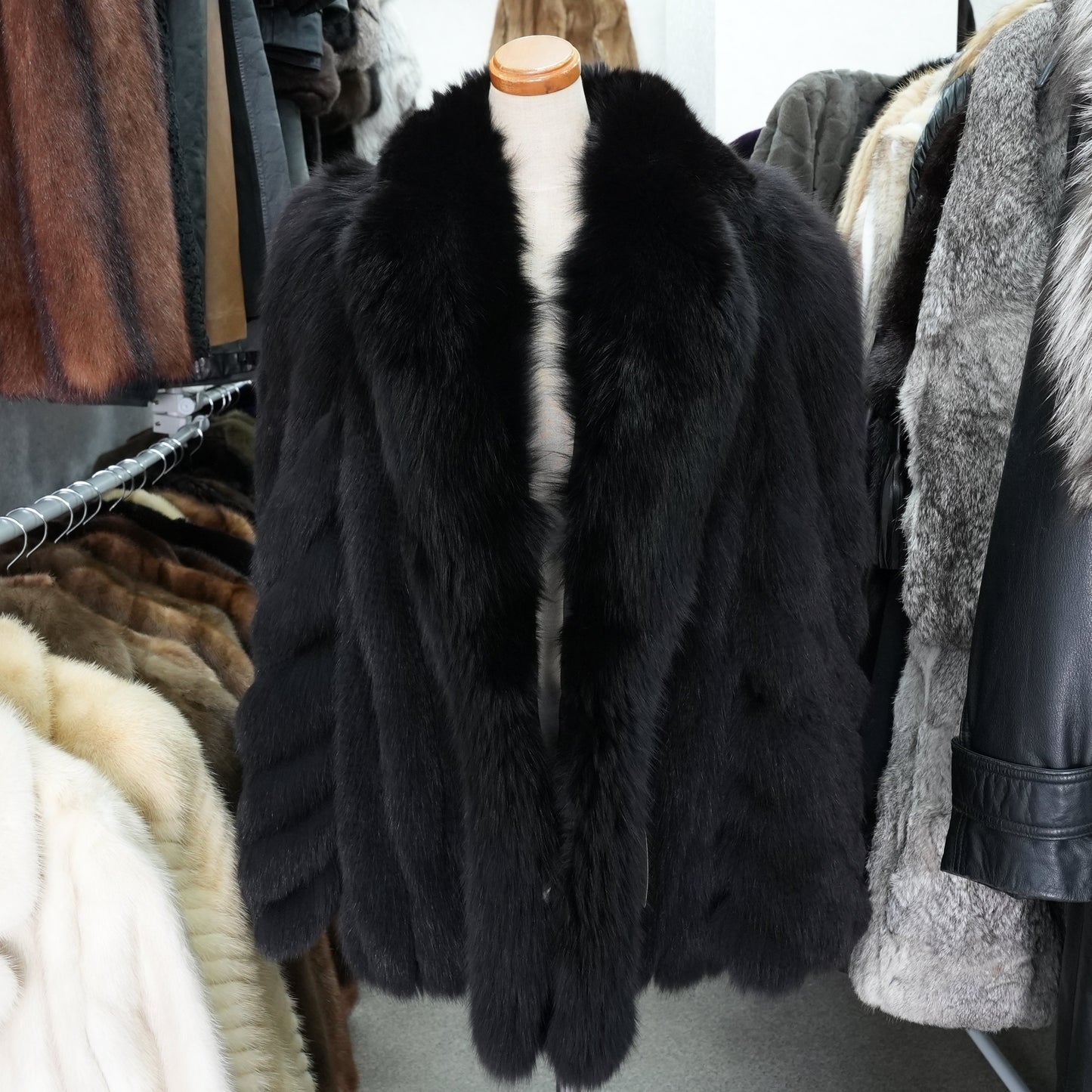 Black Dyed Fox Fur Coat ROTINY - Genuine Vintage Fur From Japan