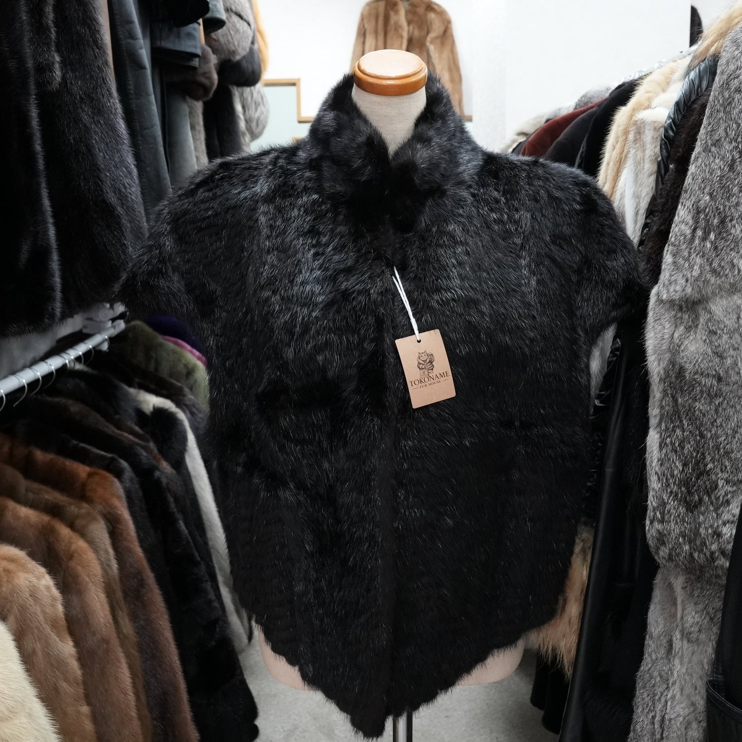 Dark Mink Vest - Genuine Vintage Fur From Japan