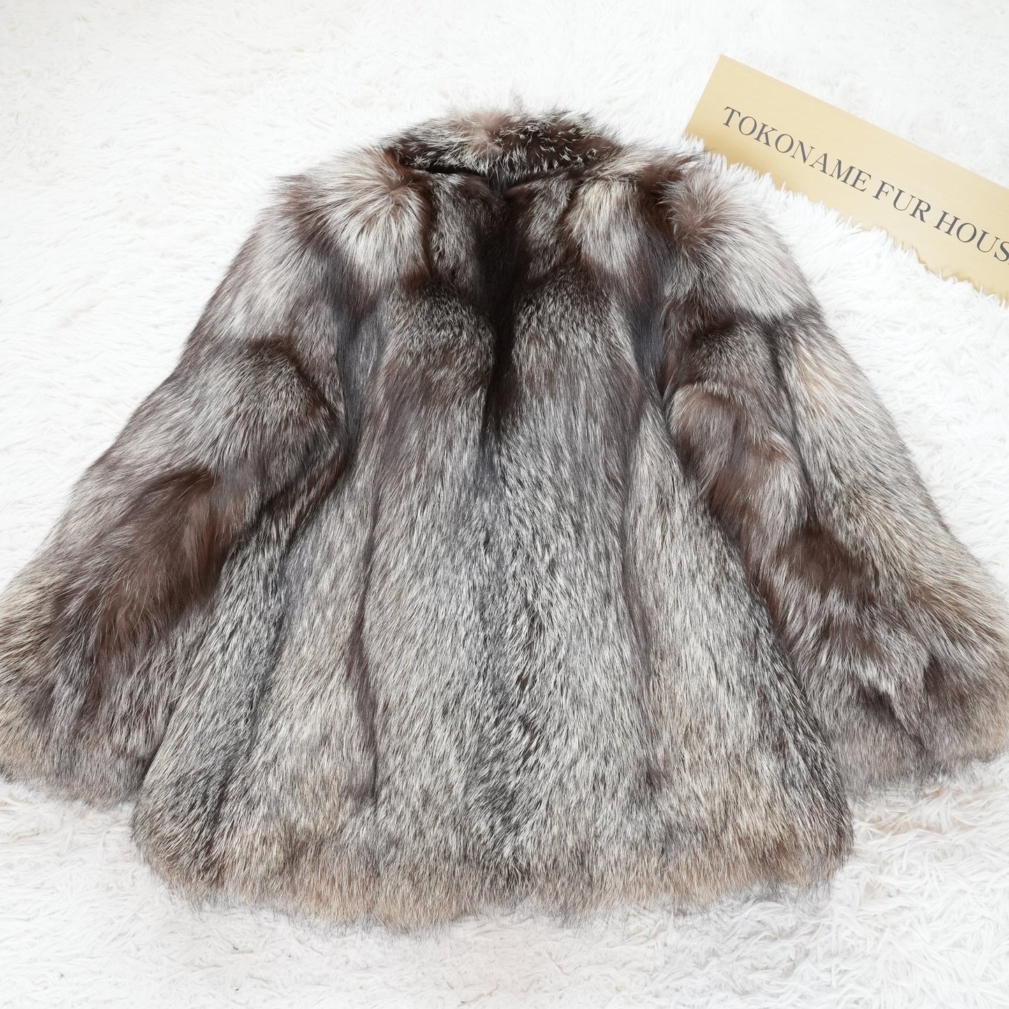 Silver Fox Fur Coat - Genuine Vintage Fur From Japan