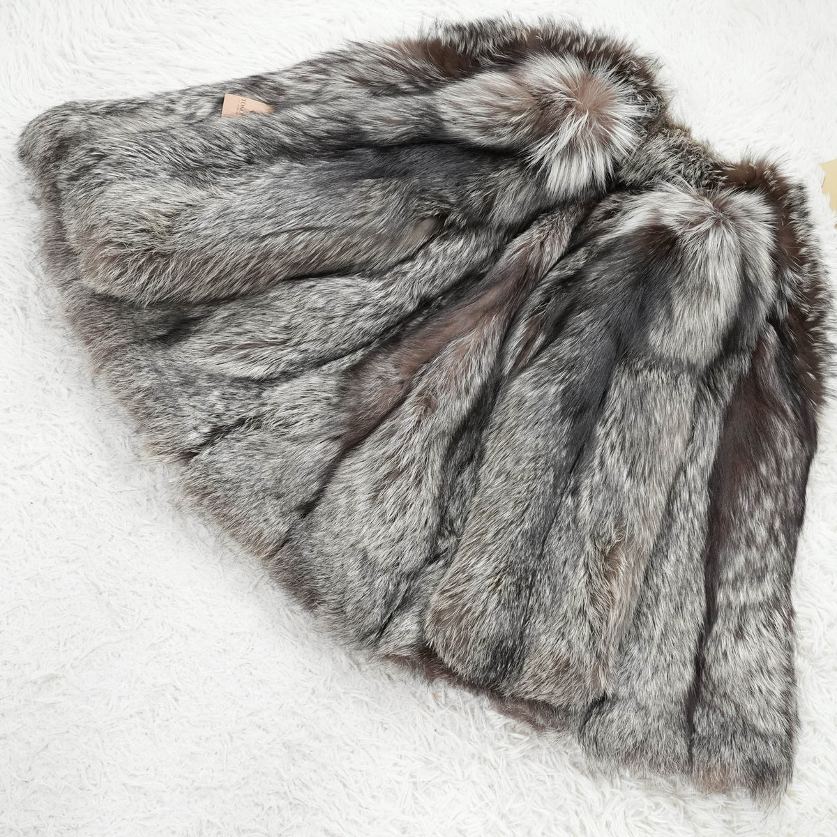 Silver Fox Fur Coat - Genuine Vintage Fur From Japan