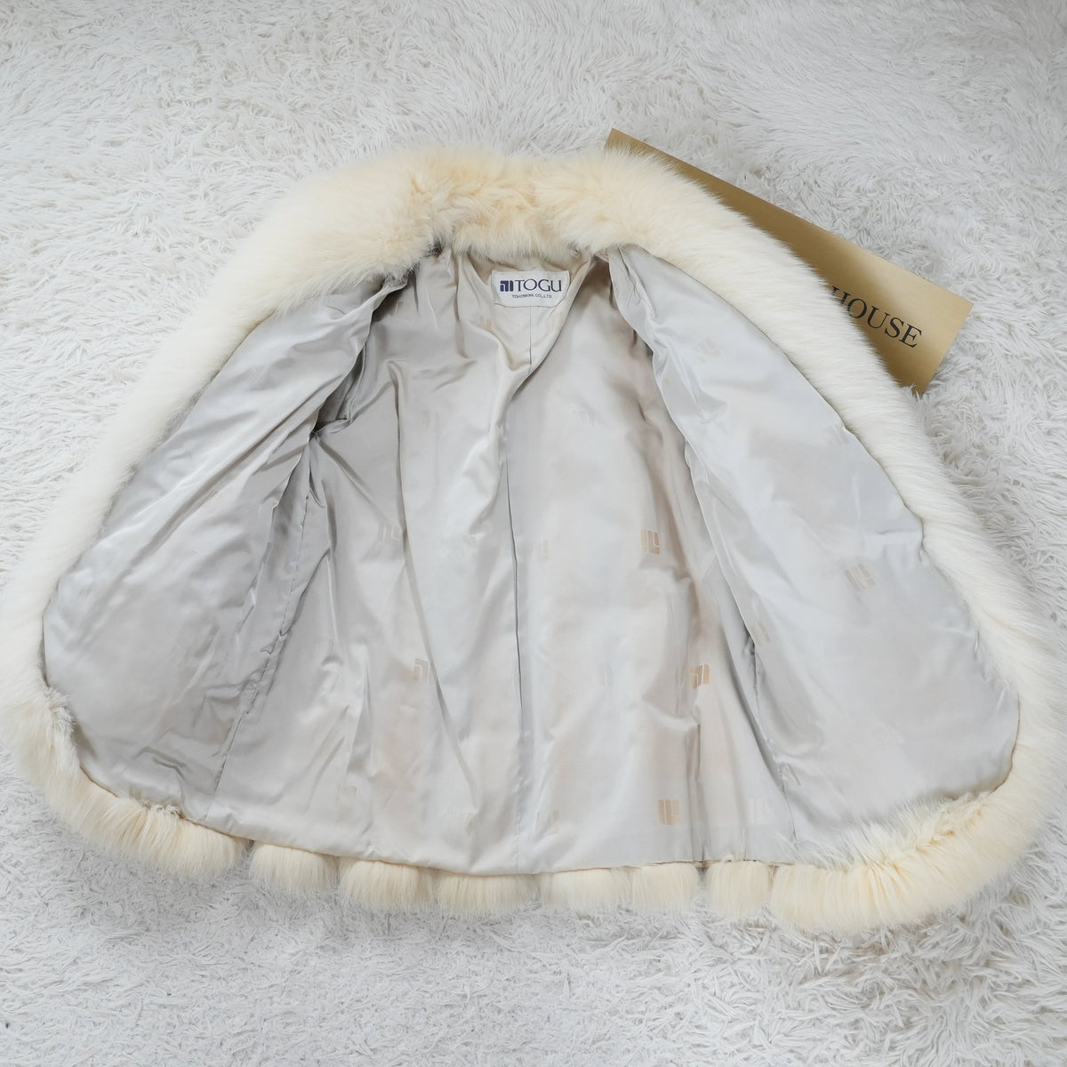Shadow Fox Fur Coat Soft and Fluffy - Genuine Vintage Fur From Japan