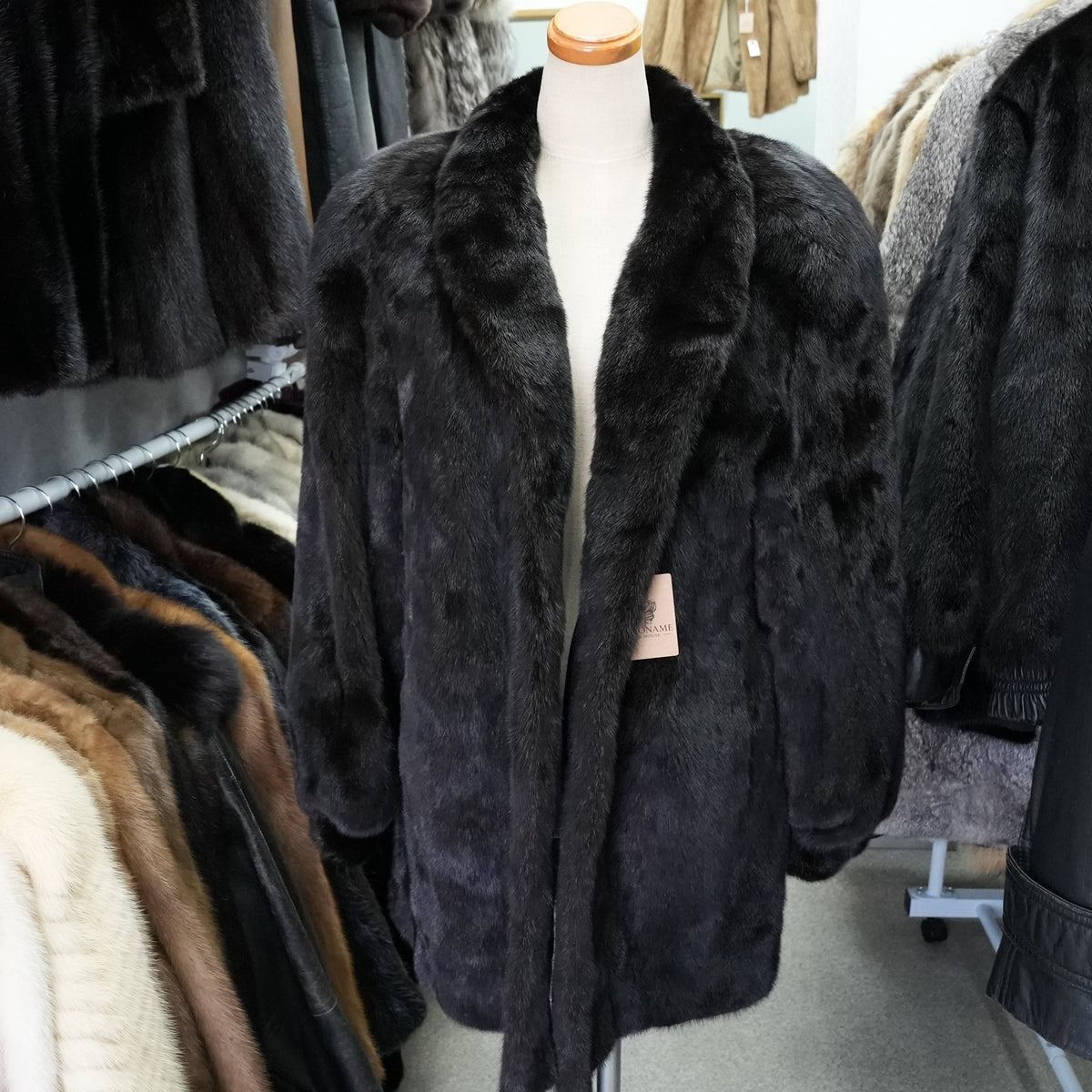 Glama Mink Fur Coat Soft and Glossy - Genuine Vintage Fur From Japan