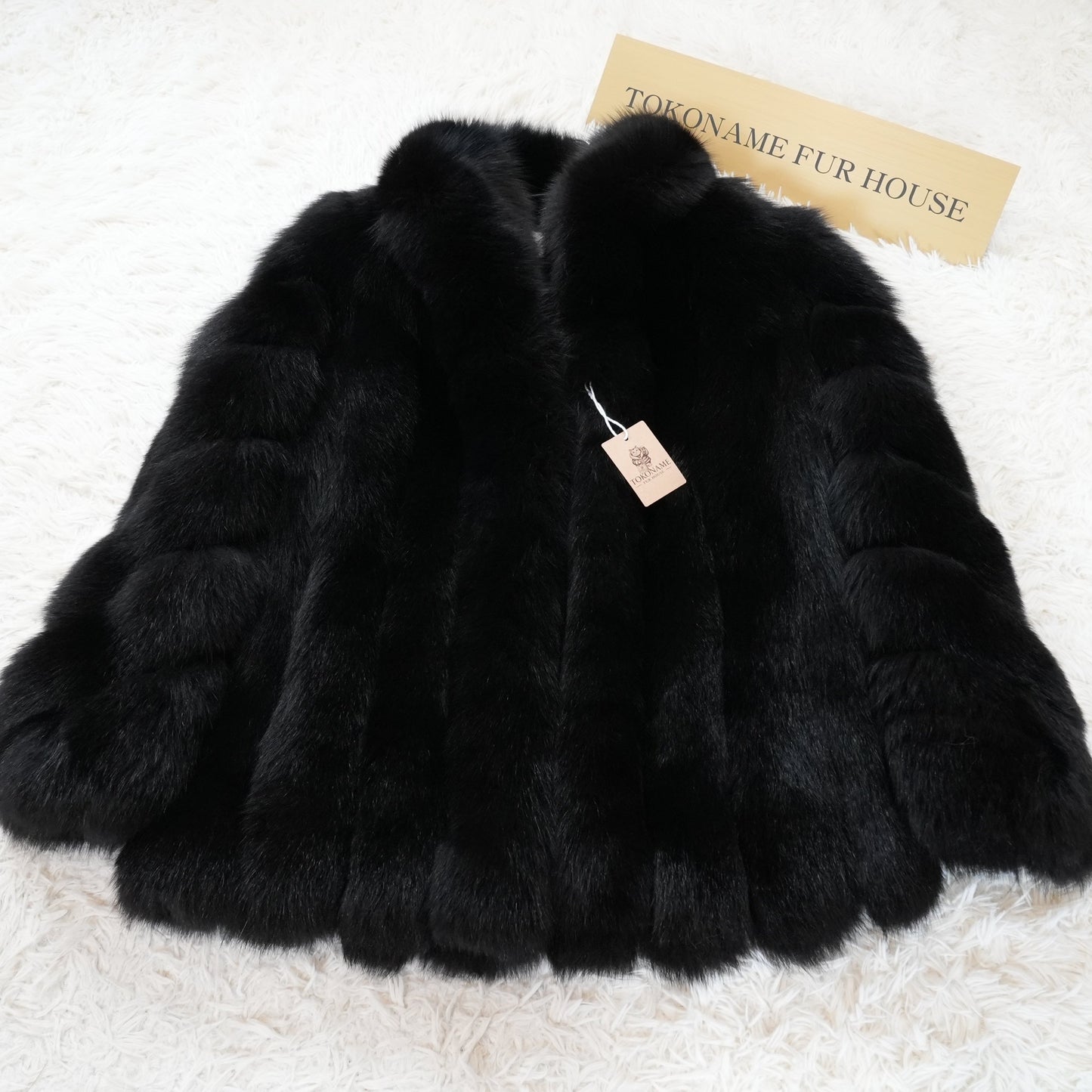 SAGA ROYAL FOX Black Dyed Belle Vison - Genuine Vintage Fur From Japan