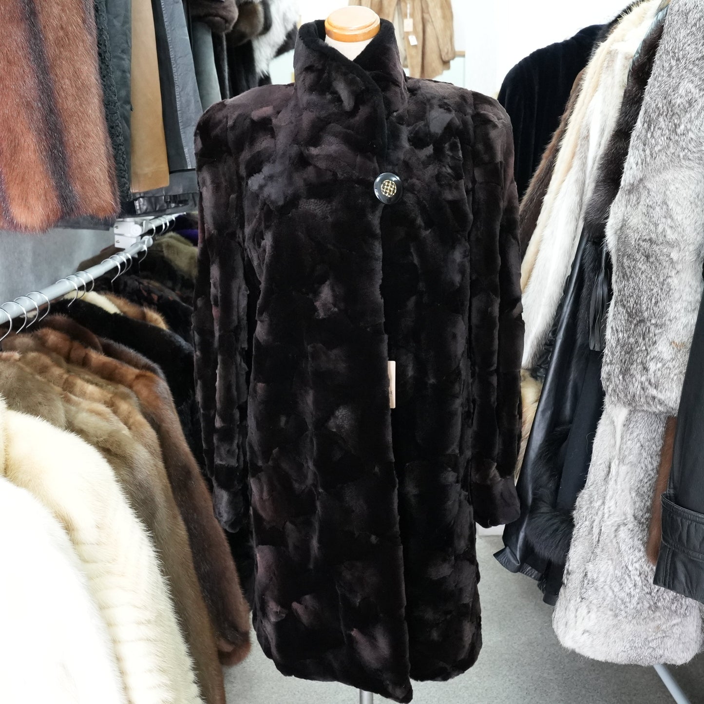 Shaved Mink Coat SAGA MINK - Genuine Vintage Fur From Japan