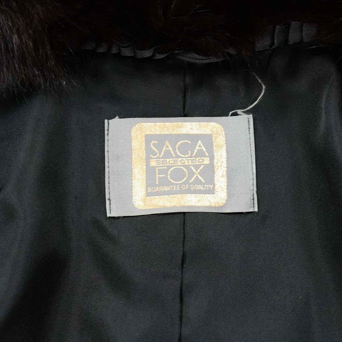 Black Dyed SAGA Fox Coat - Genuine Vintage Fur From Japan