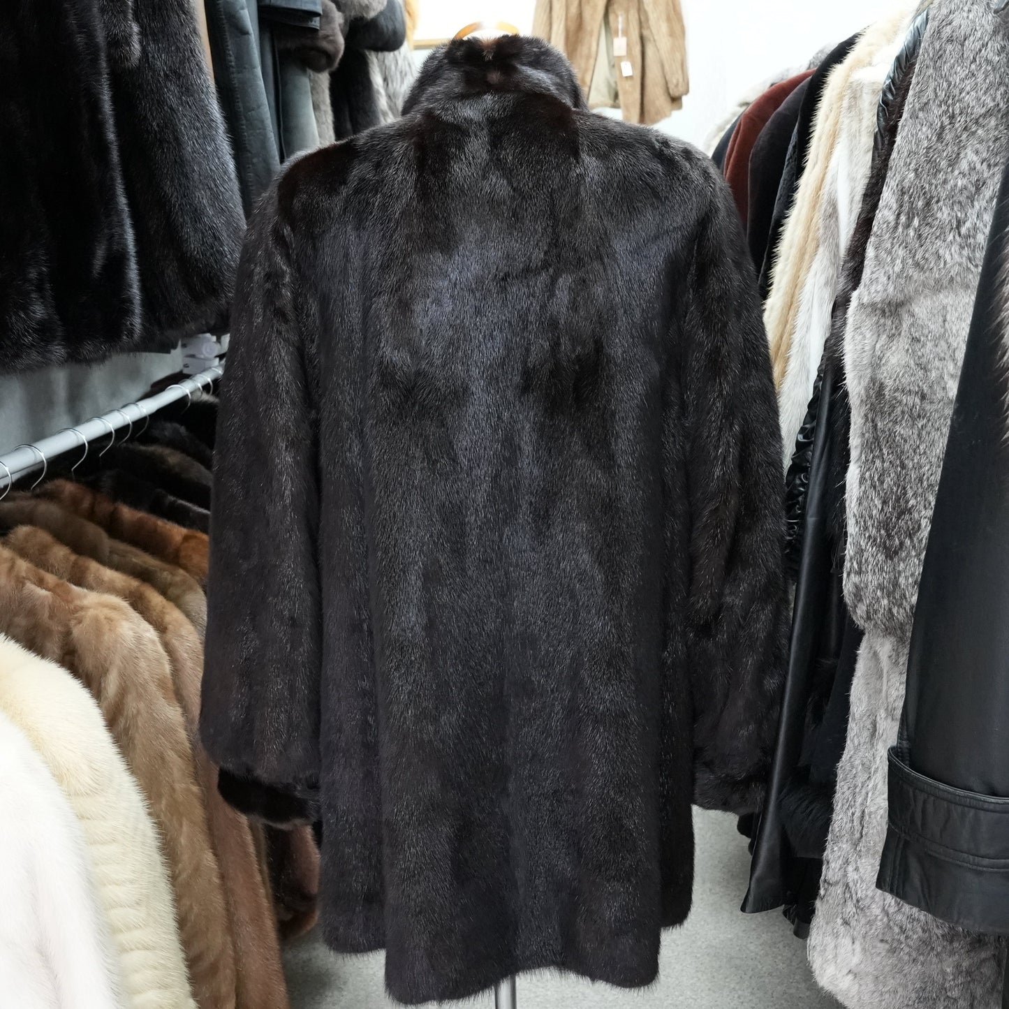 SAGA MINK Dark mink Half Coat - Genuine Vintage Fur From Japan