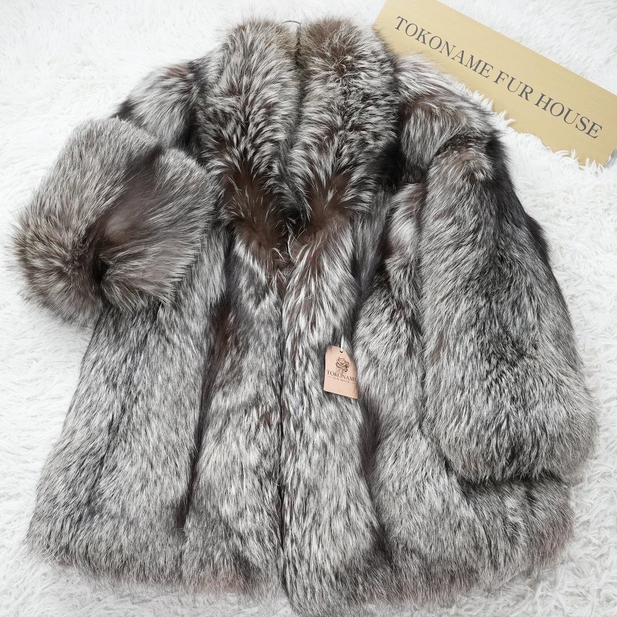 Silver Fox Fur Coat - Genuine Vintage Fur From Japan