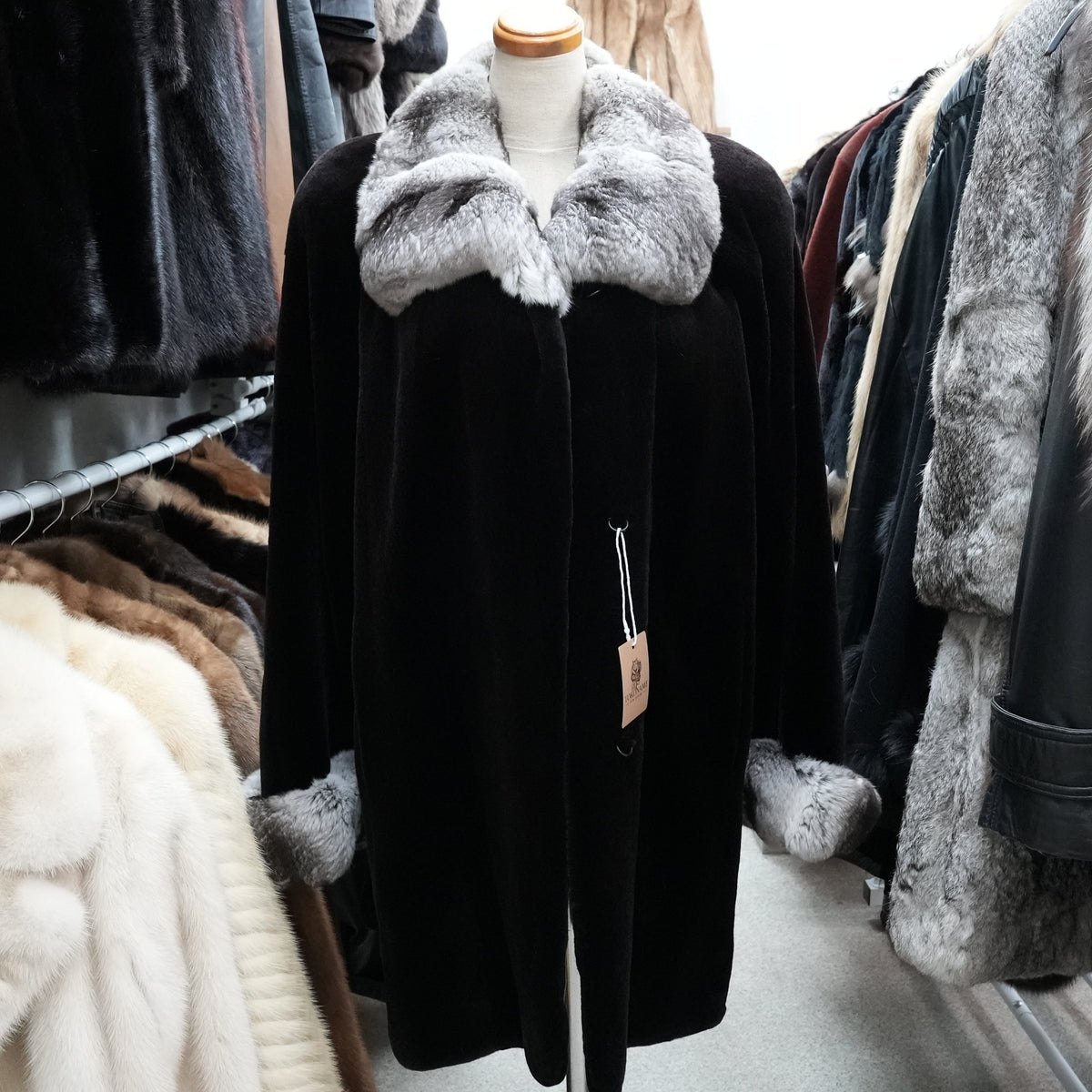 Chinchilla Trim Shaved Mink Fur Coat Yuki Belle Femme - Genuine Vintage Fur From Japan