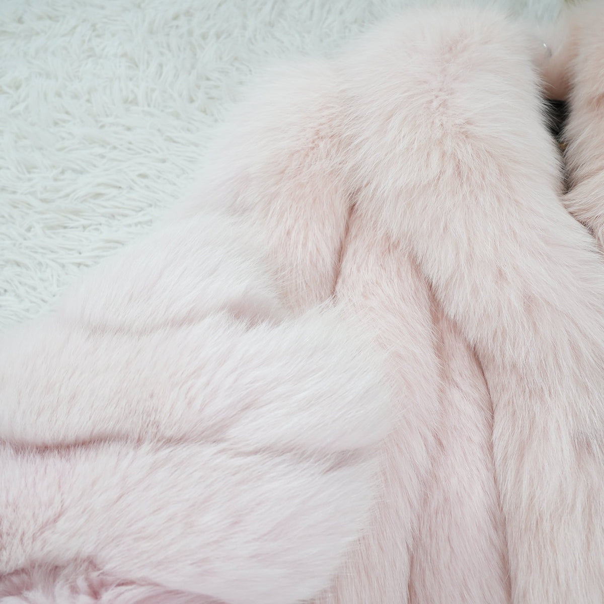 Pink Dyed SAGA ROYAL FOX Fur Coat - Genuine Vintage Fur From Japan